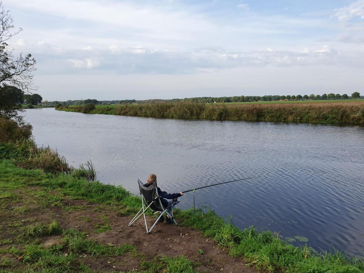 Vakantiehuis De Veldhoen Vrijgelegen Nabij De Rivier De Vecht Beerze Dış mekan fotoğraf
